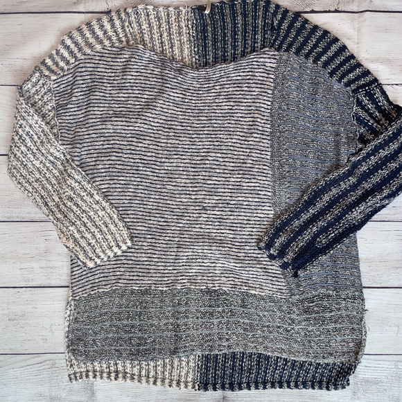 Women's Free People Sweater - Picture 3 of 5